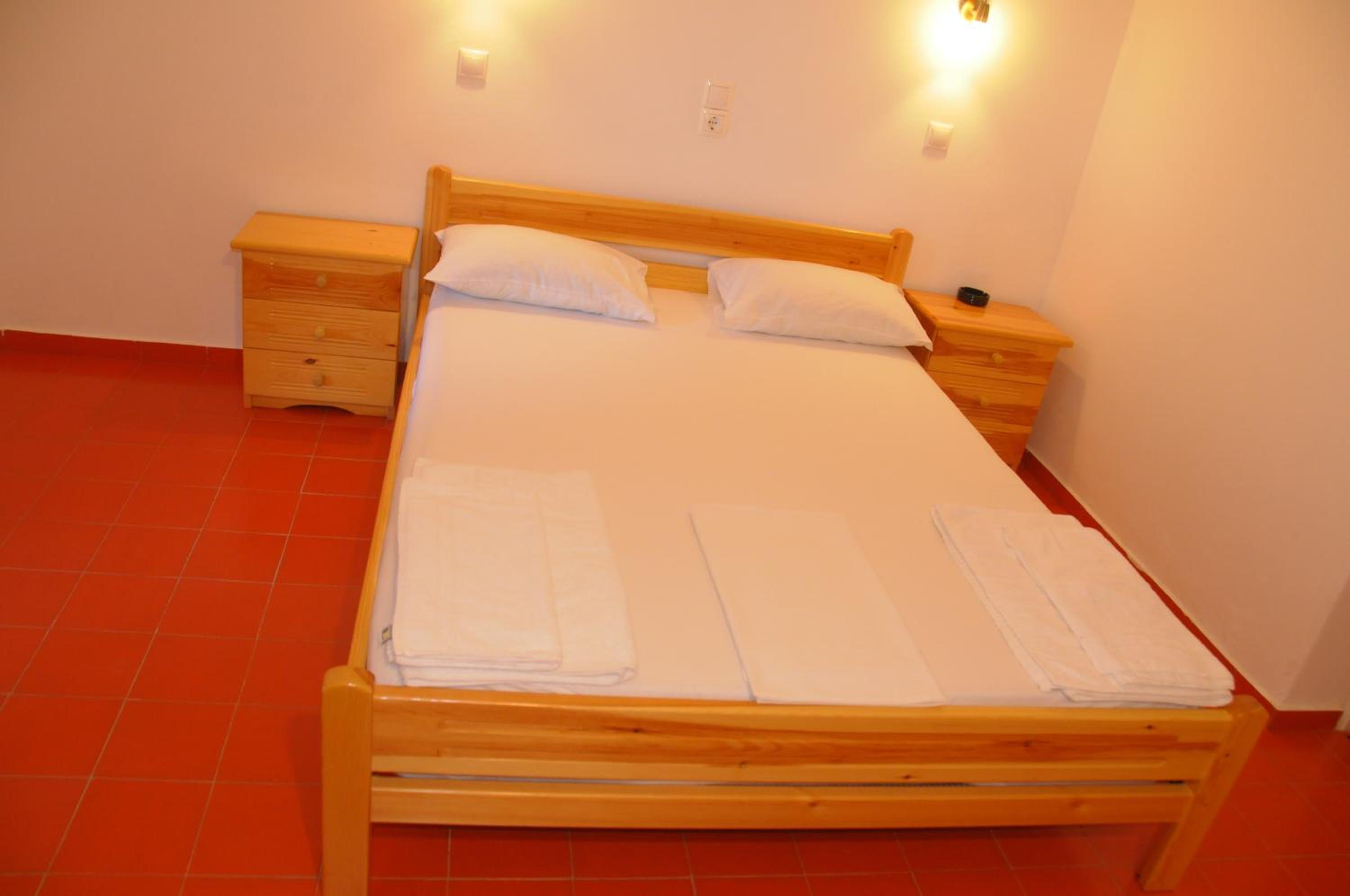 Chalikias Rooms