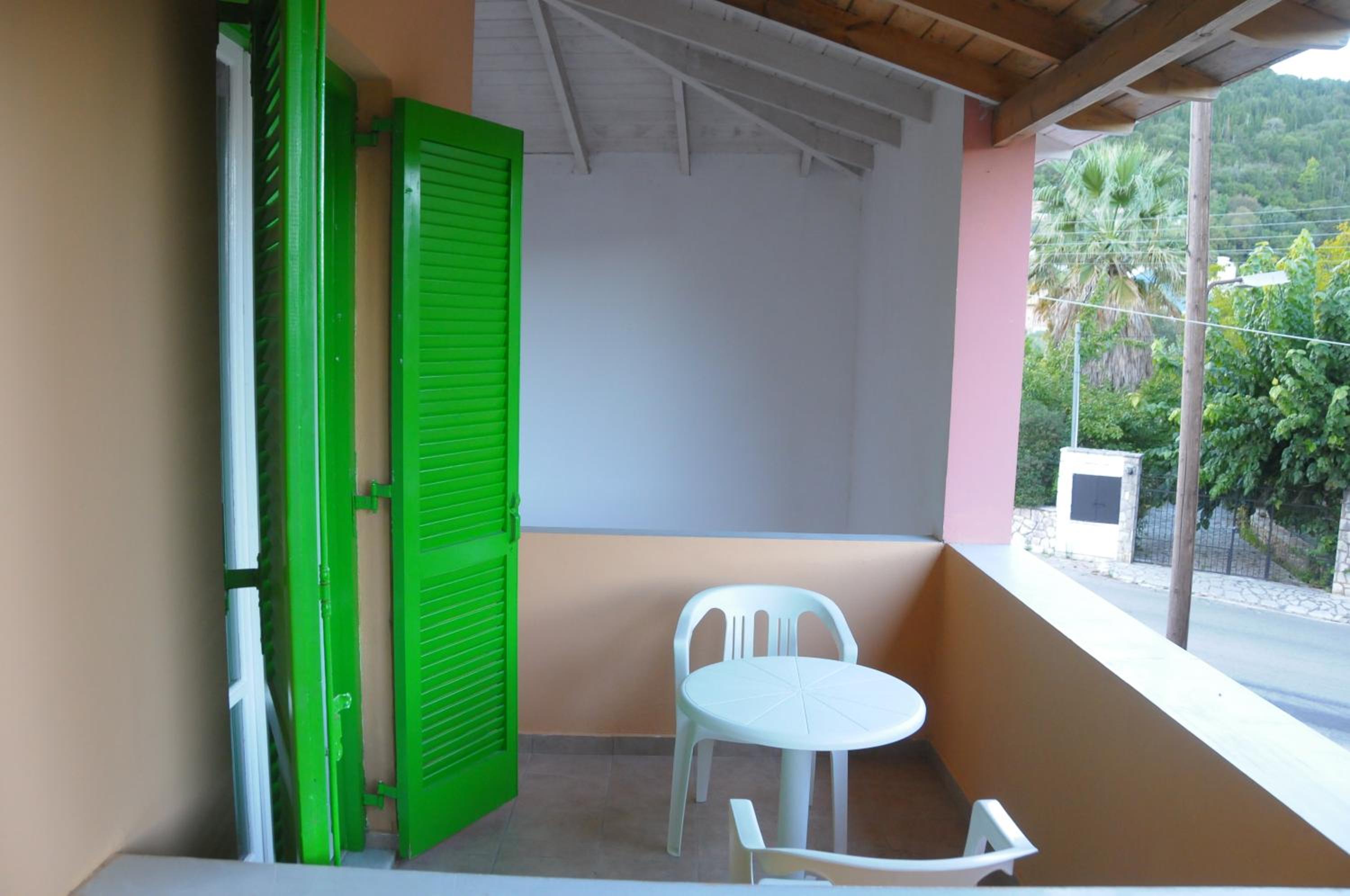 Chalikias Rooms