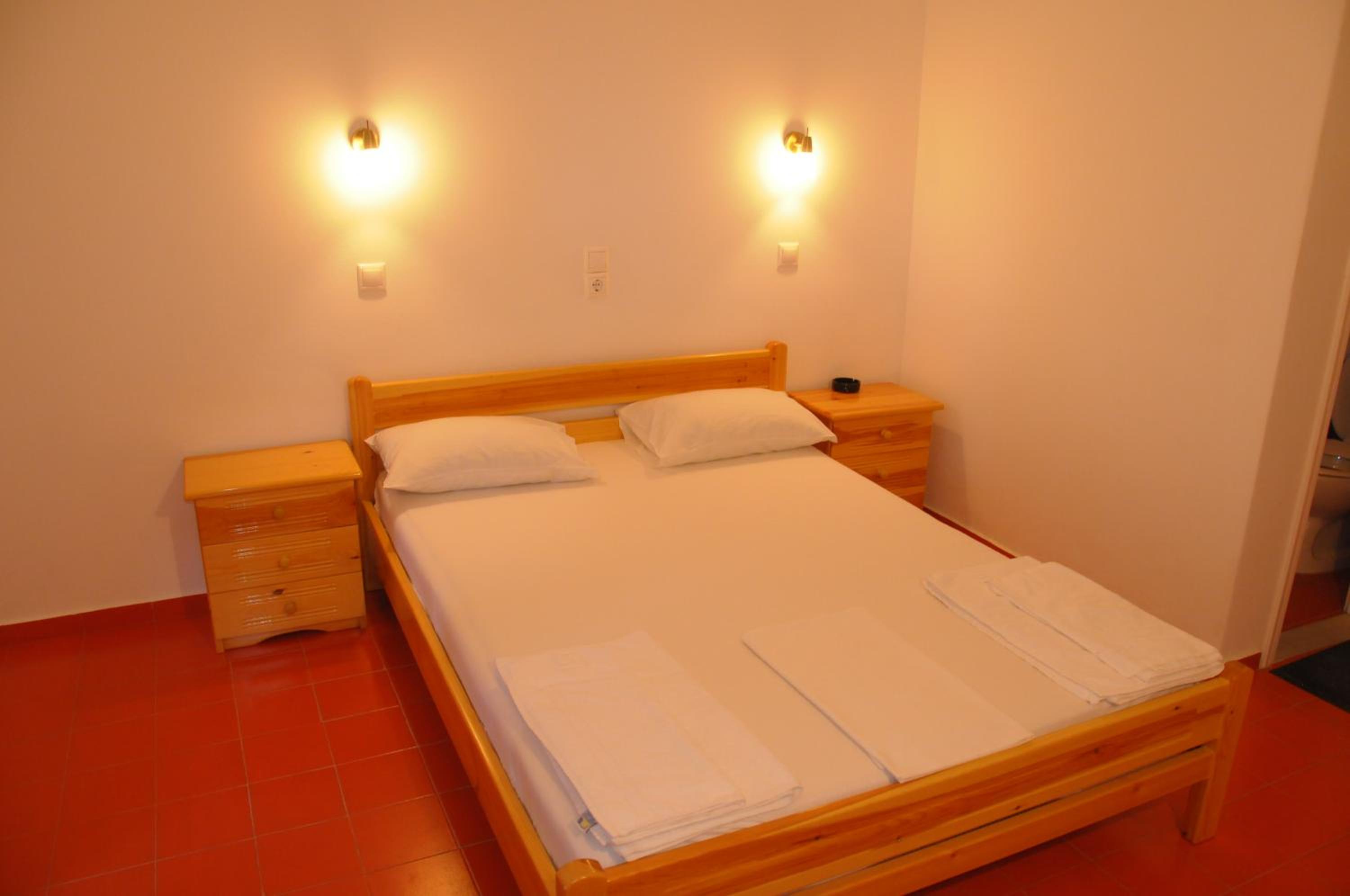 Chalikias Rooms