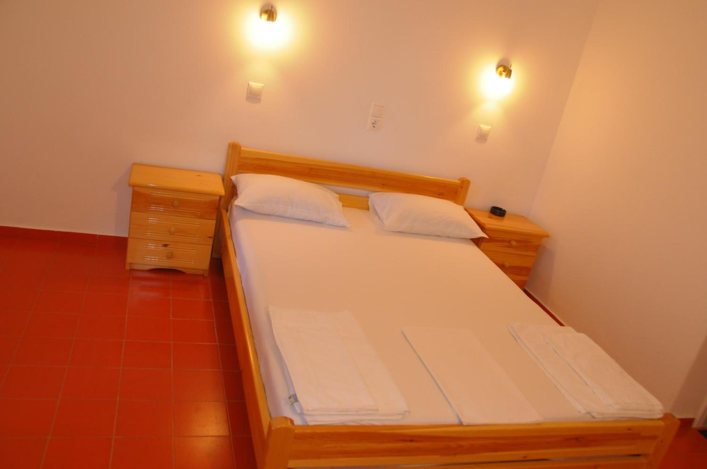Chalikias Rooms