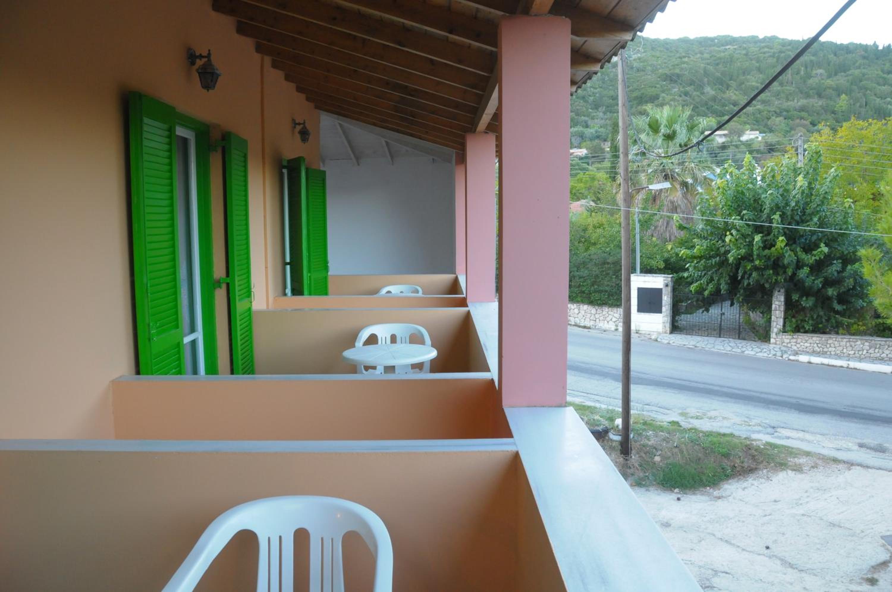 Chalikias Rooms