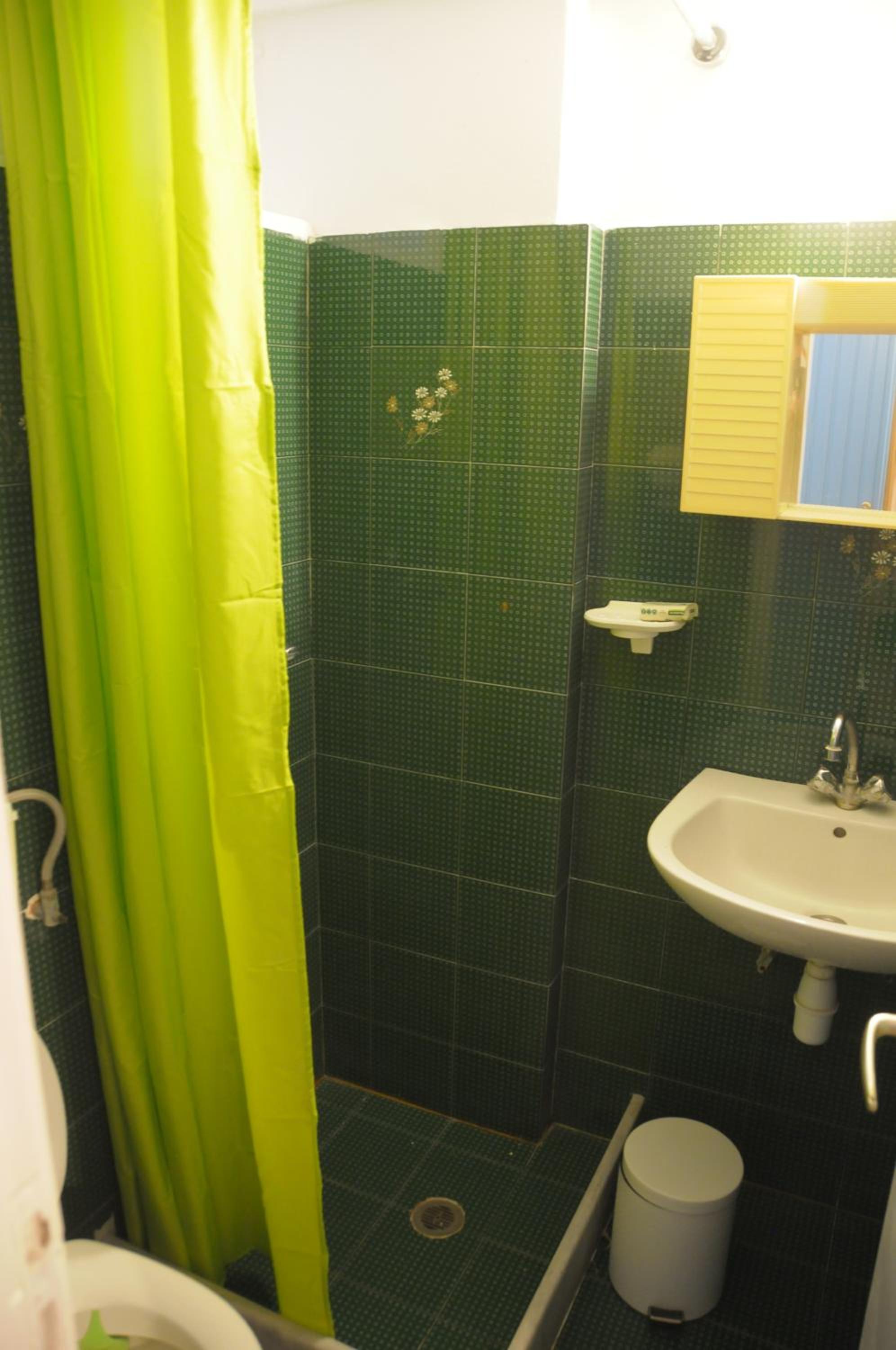 Chalikias Rooms