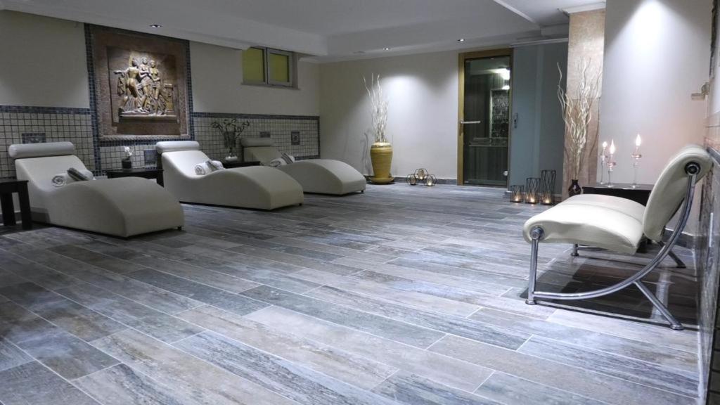 Ankara Royal Hotel - Image 30