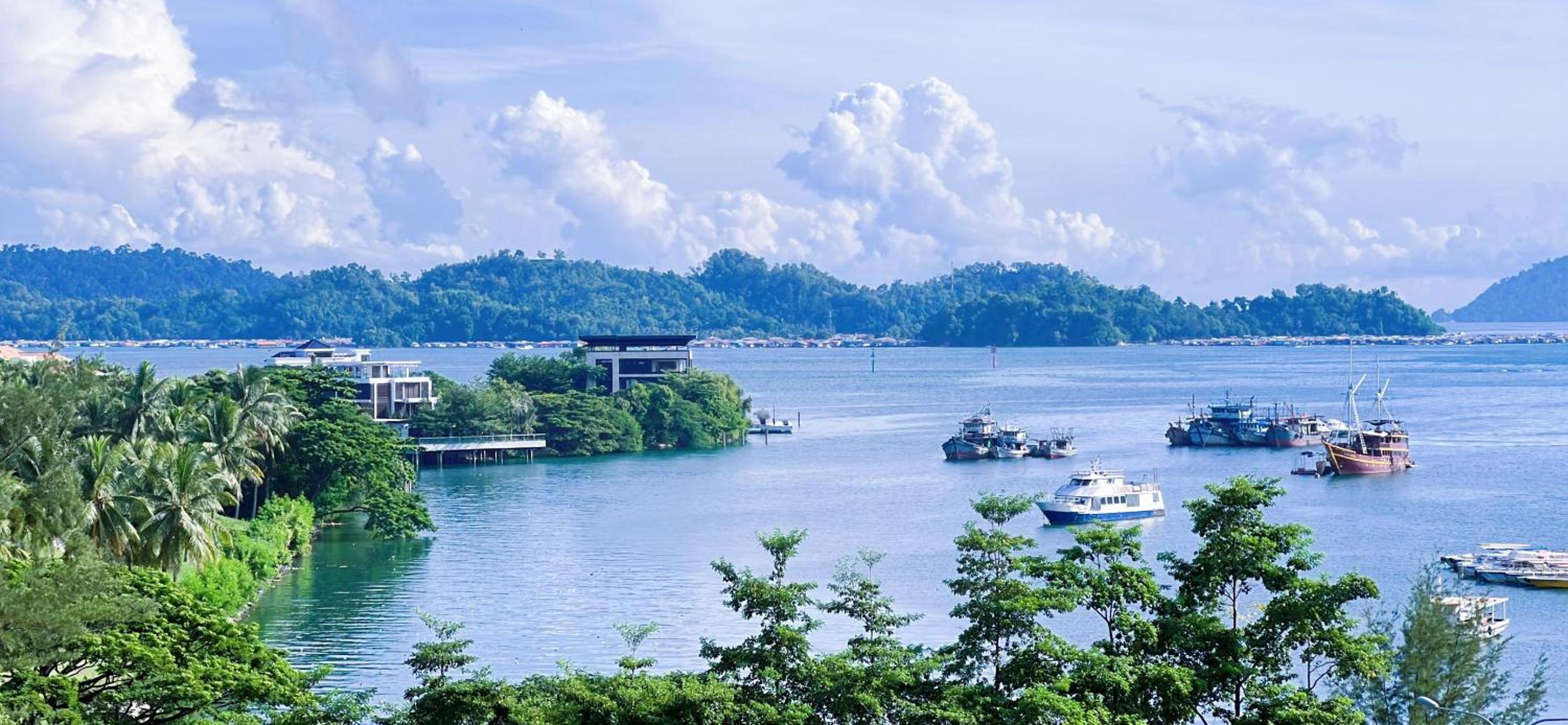 Photo 79