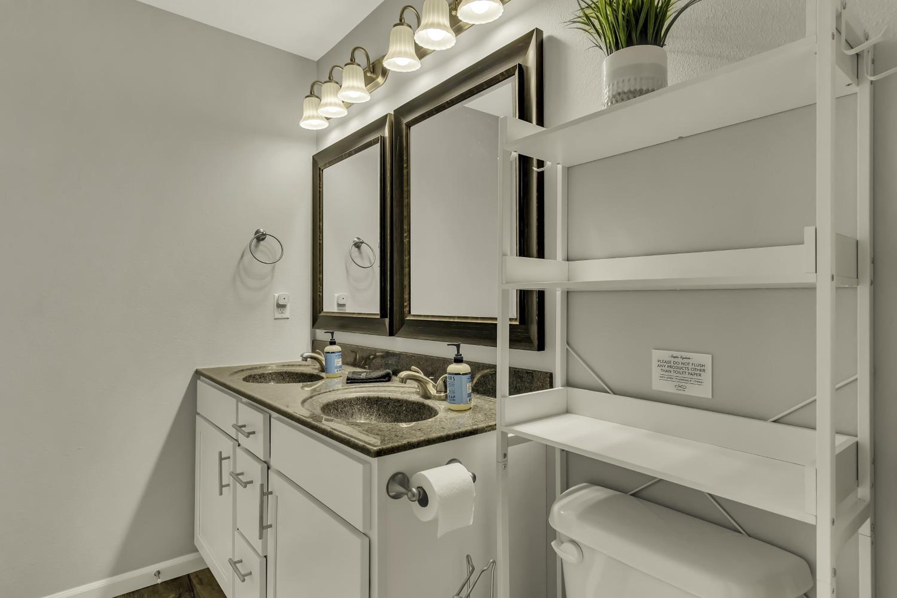 Sunset Bunker condo - Property Image 41