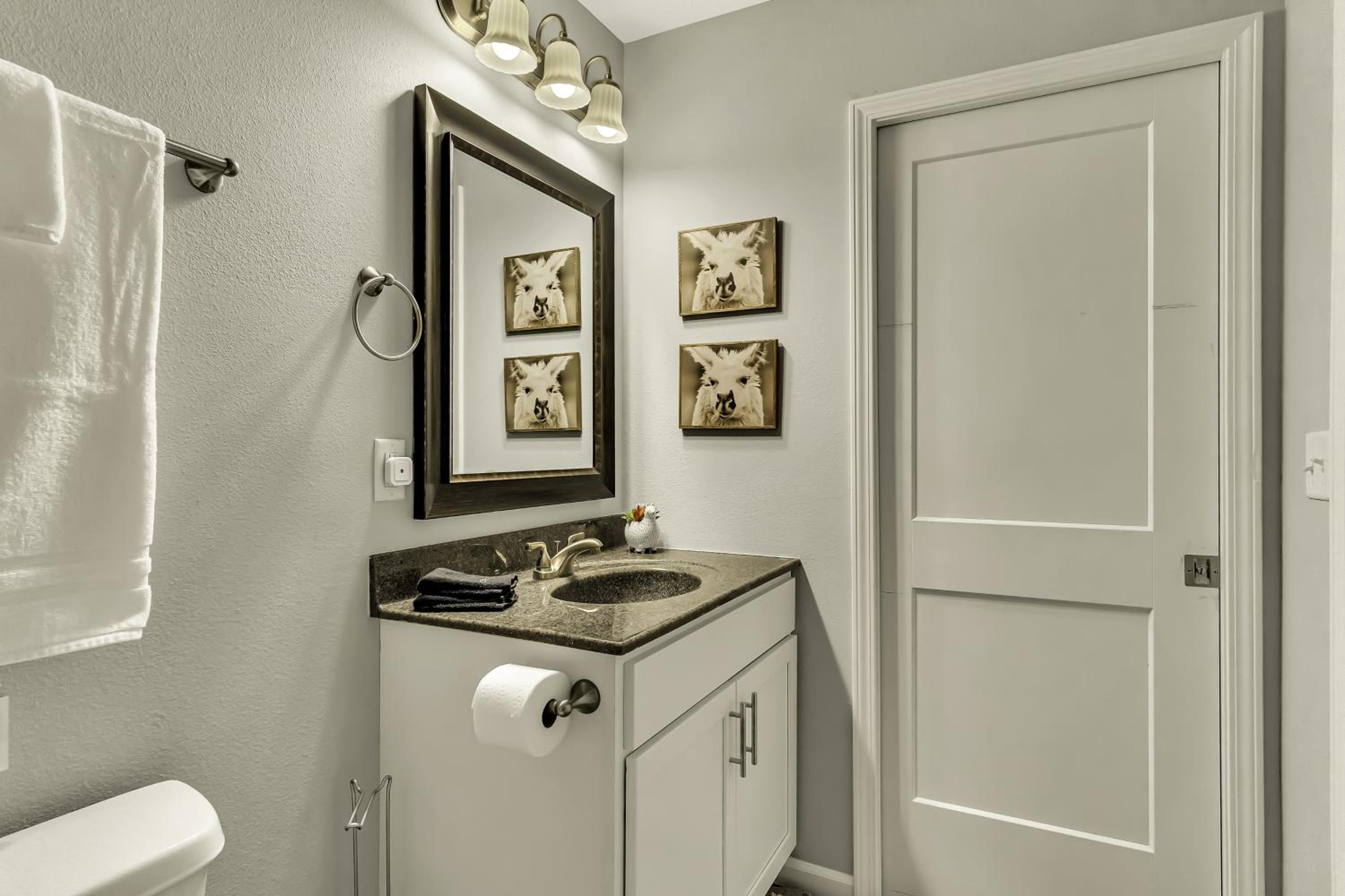 Sunset Bunker condo - Property Image 3