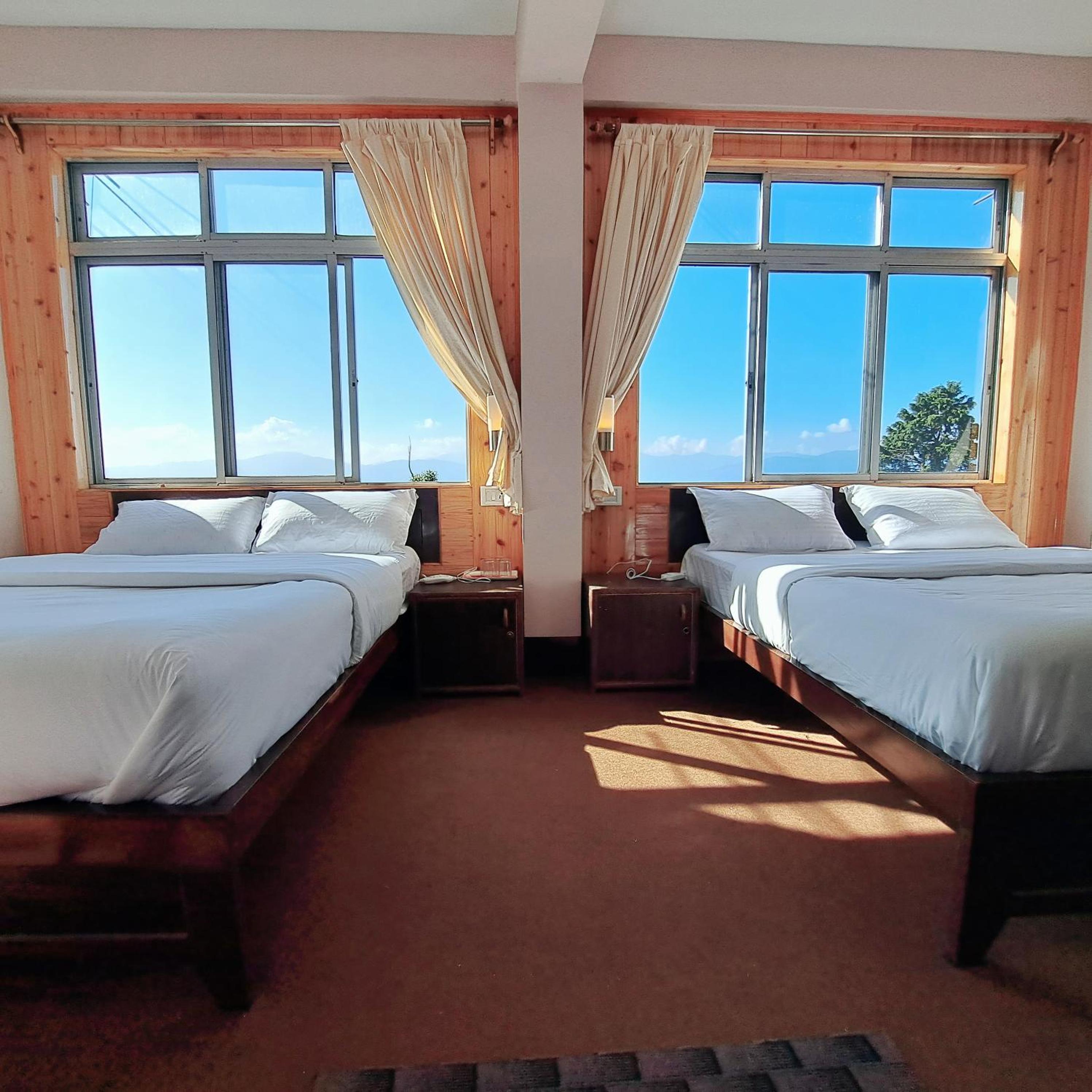 Darjeeling Heights - A Boutique Mountain View Homestay view 4