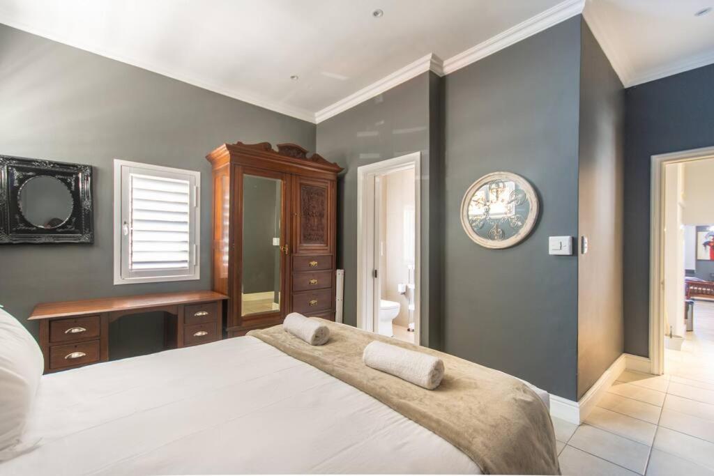 Millwood Apartment view 5