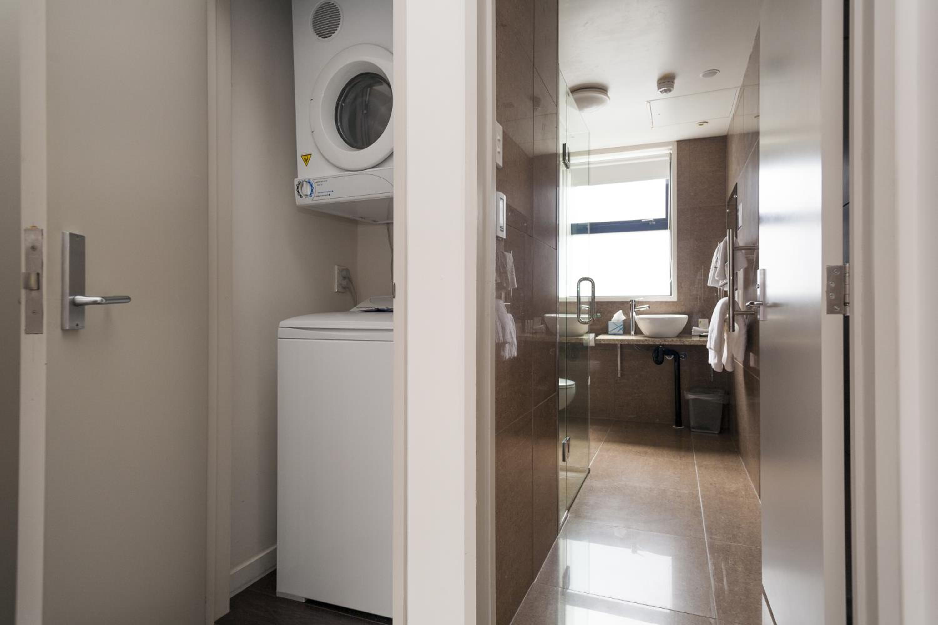 315 Euro Motel and Serviced Apartments