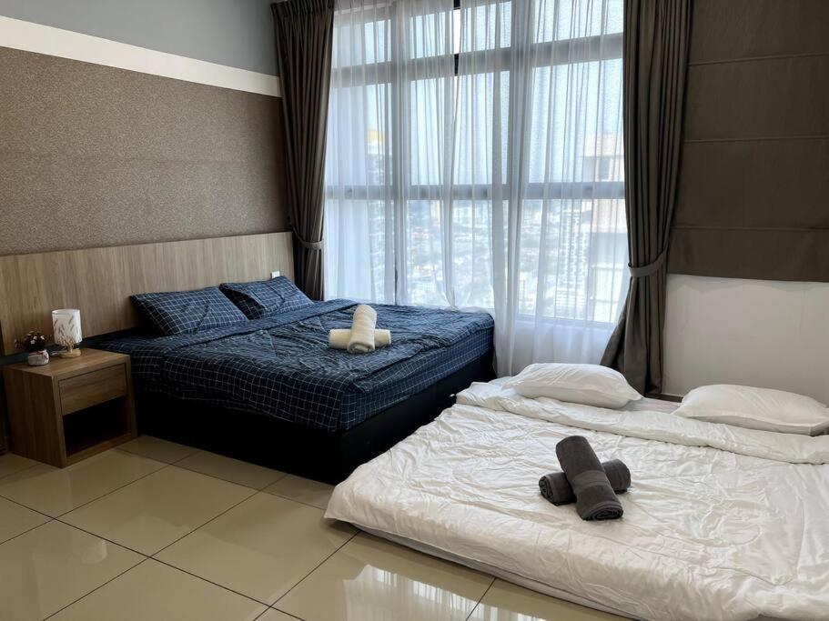 5min to Jonker Walk Town Area by De Avenue Stay photo 1