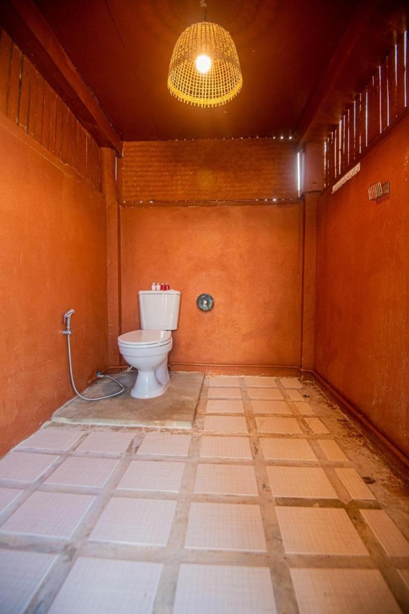 Photo 33
