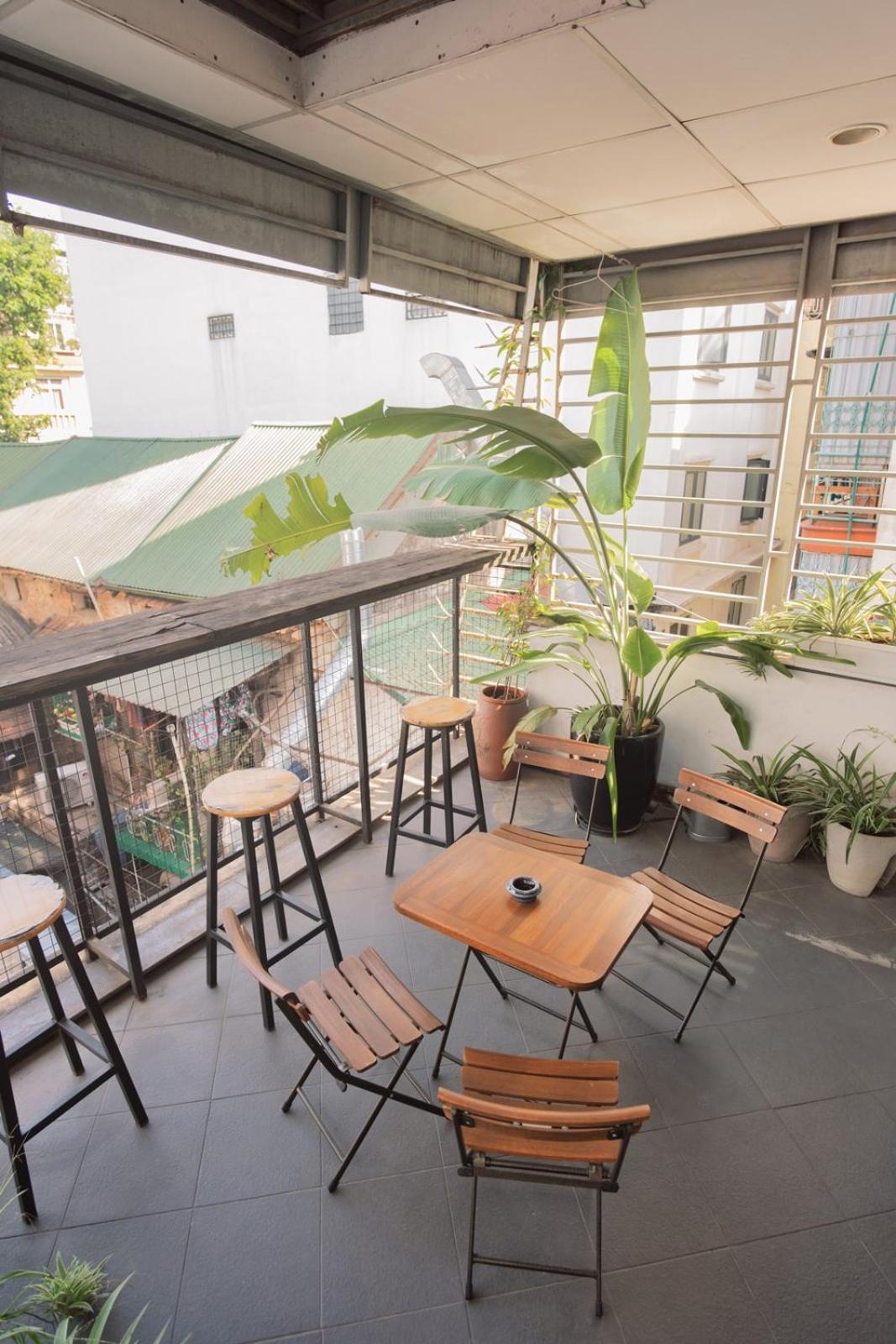 Entire French house with 4 bedrooms in Hanoi downtown