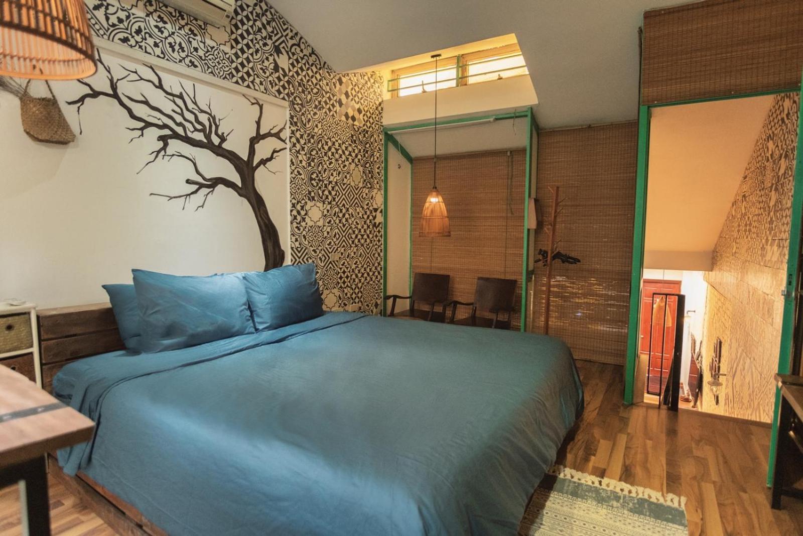 Entire French house with 4 bedrooms in Hanoi downtown