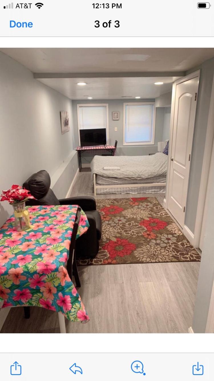 EN SUITE NEXT TO FELLS POINT - Property Image 18