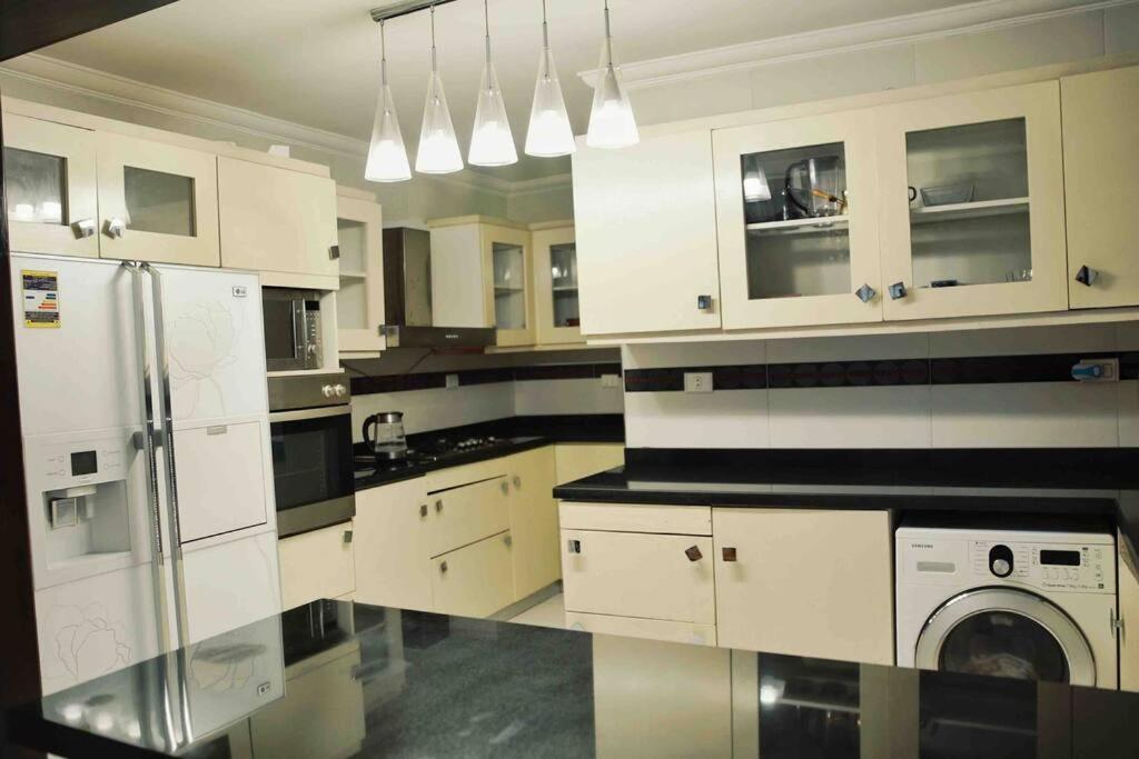 Lovely 3 BR apartment in Degla Maadi