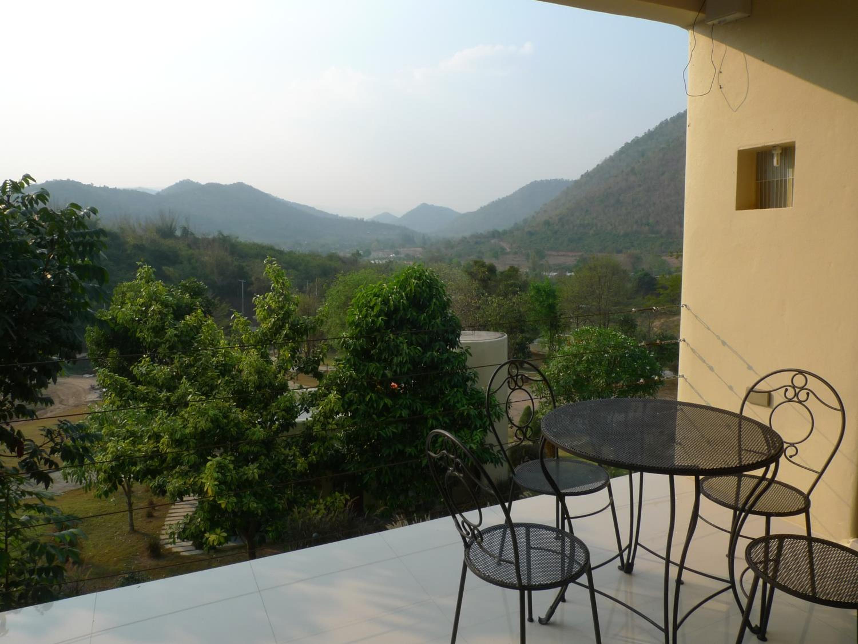 Hi-scene Resort