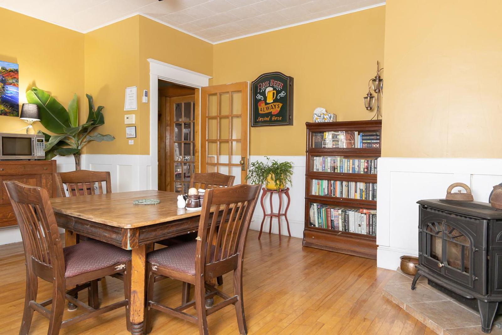 The Olde Anchor Bed & Breakfast