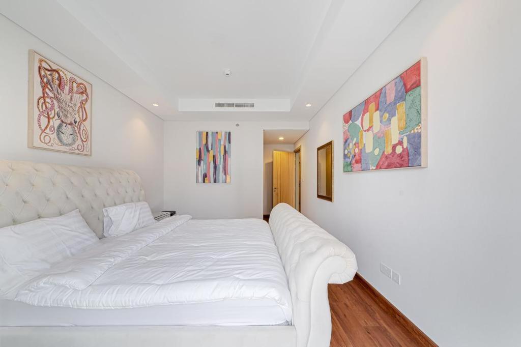 Paramount Midtown Luxury 2 Bedroom With Full Burj-Khalifa View