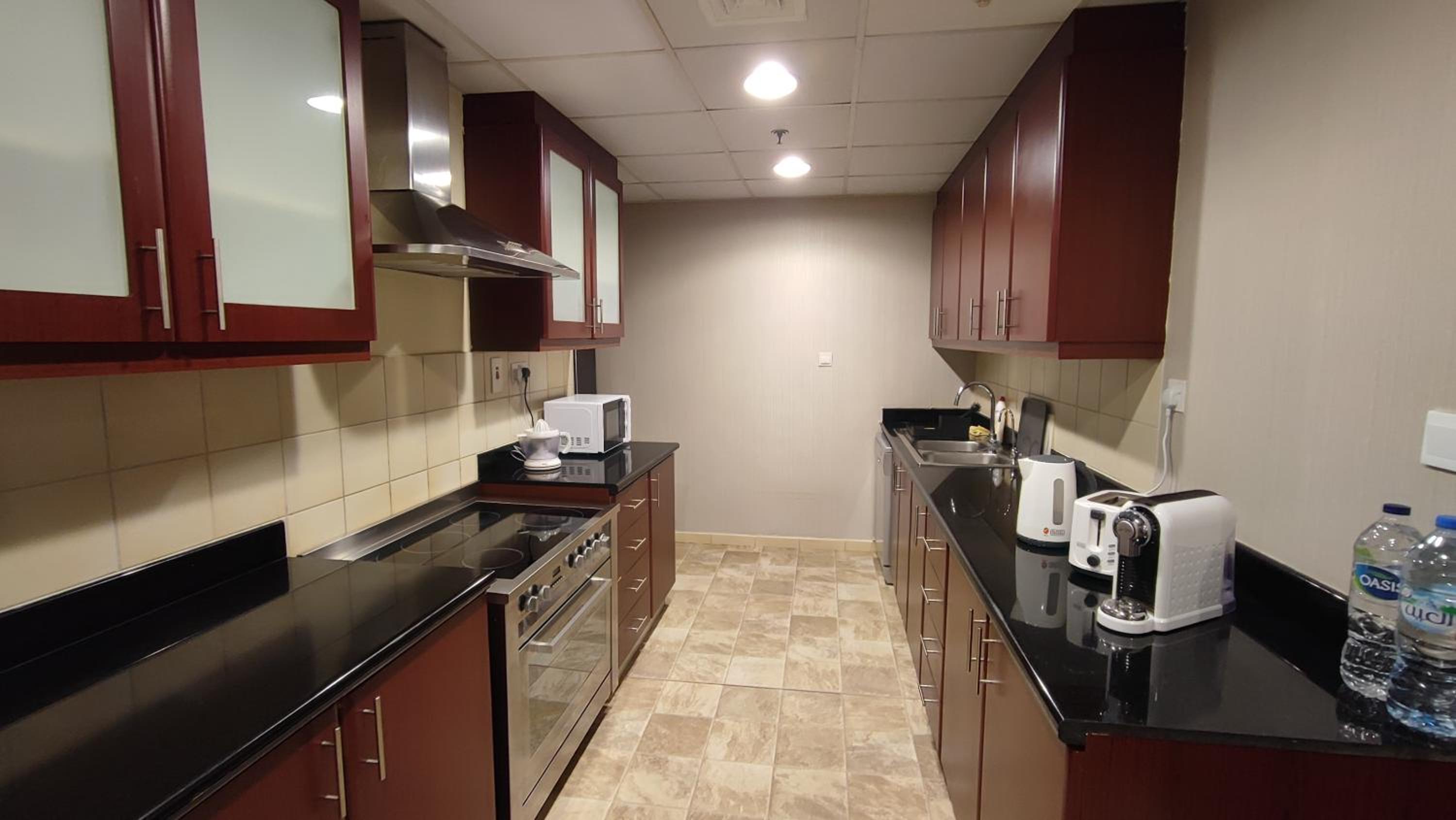 La Buena Vida Holiday Homes - Beach front very spacious, luxe and modern 3 bedroom with full kitchen in JBR , 3 min to the JBR beach Dubai Marina and Tram 
