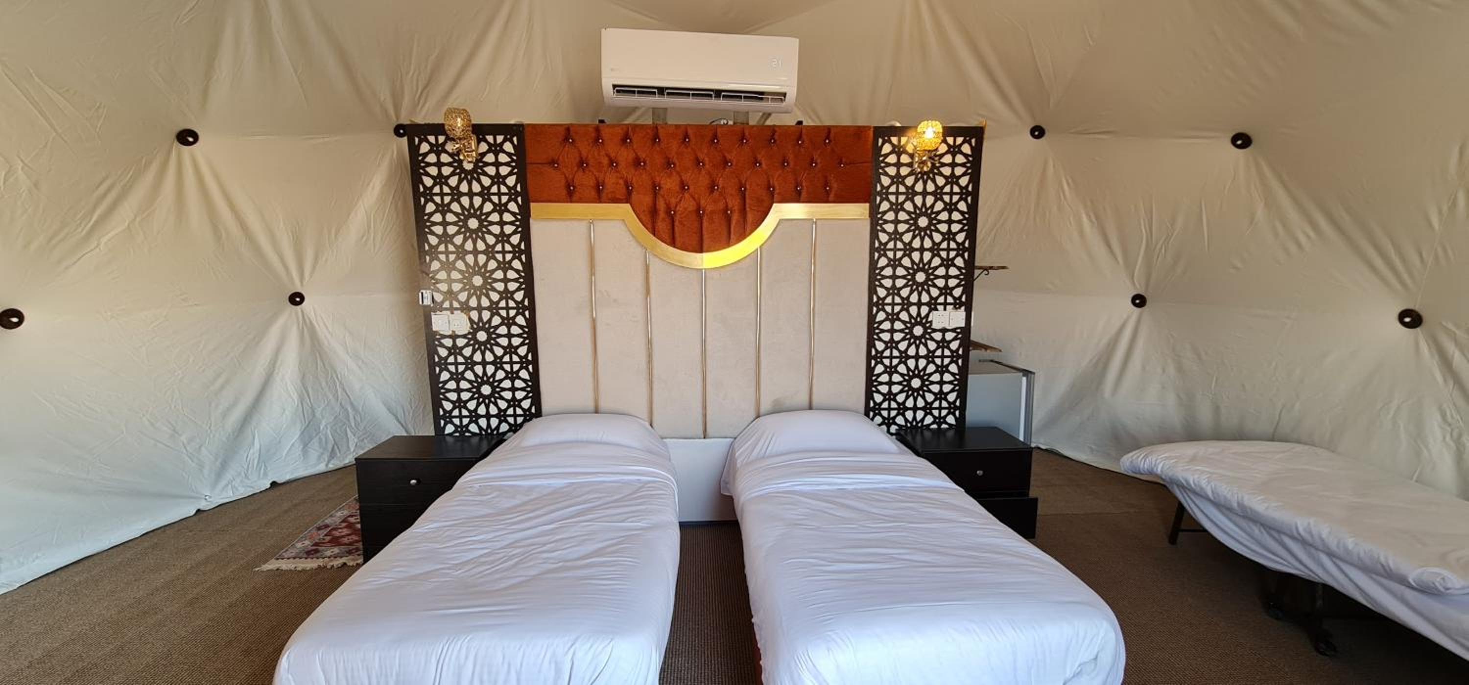 Hasan Zawaideh Luxury Camp 2 29