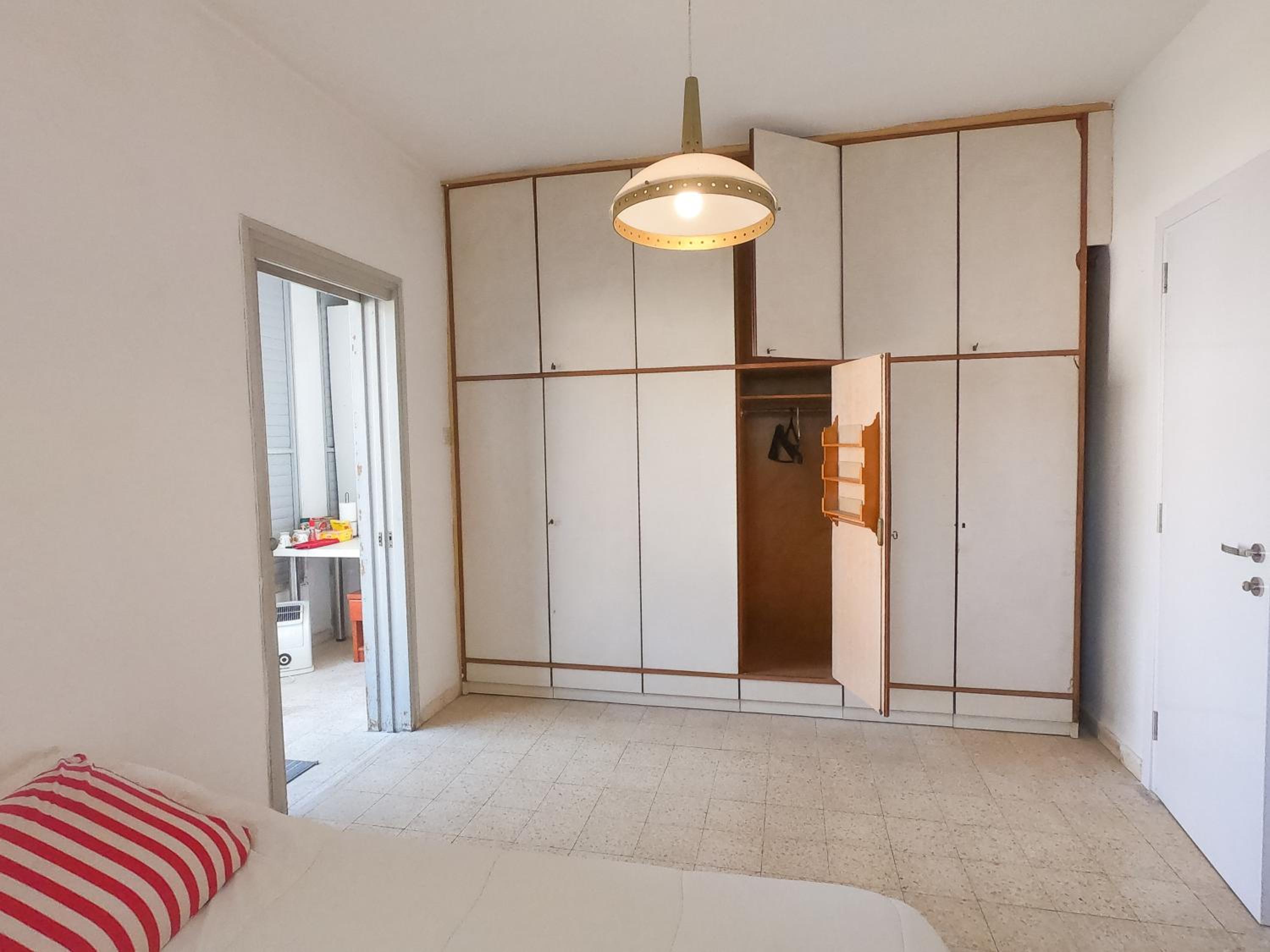 Cosy - Private room with balcony near TLV view 4