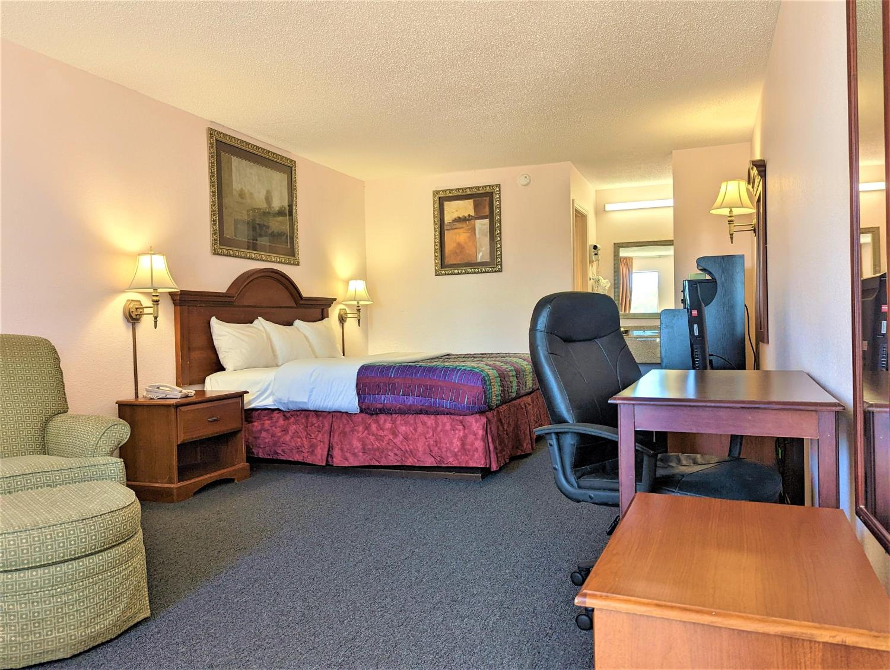 Sylvester Inn view 4