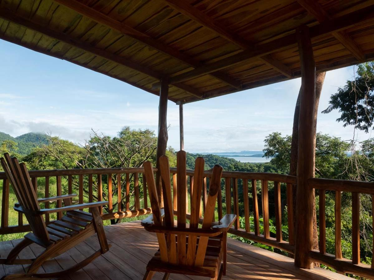 Finca Colibri, vue incroyable sur le Golfe de Nicoya, en Pleine Nature, ferry Playa Najanjo