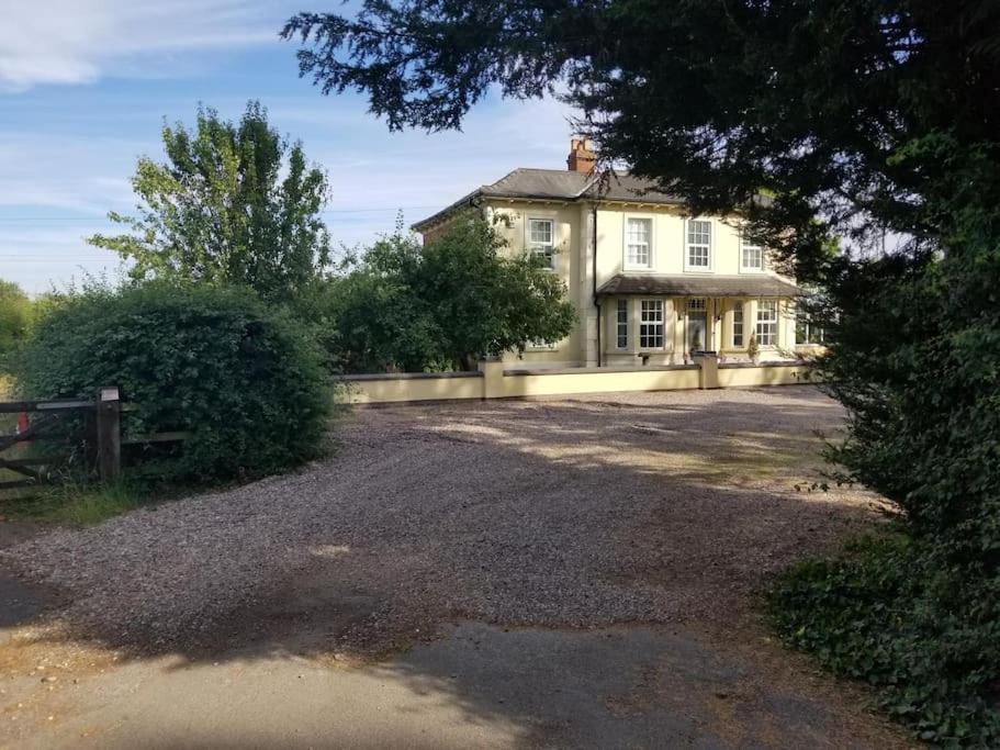 The Lodge at Pickford House NEC and B'Ham Airport, Coventry