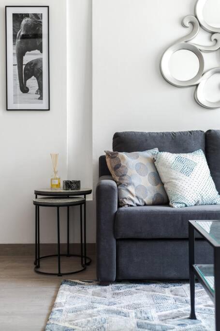 Neem 21 NILAY, Elegant Apartment 10 min from the Beach view 3