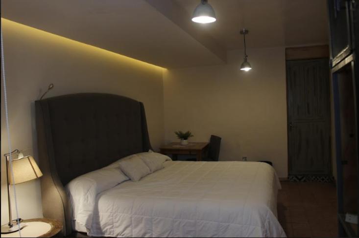 Hostalgia Casa Zul