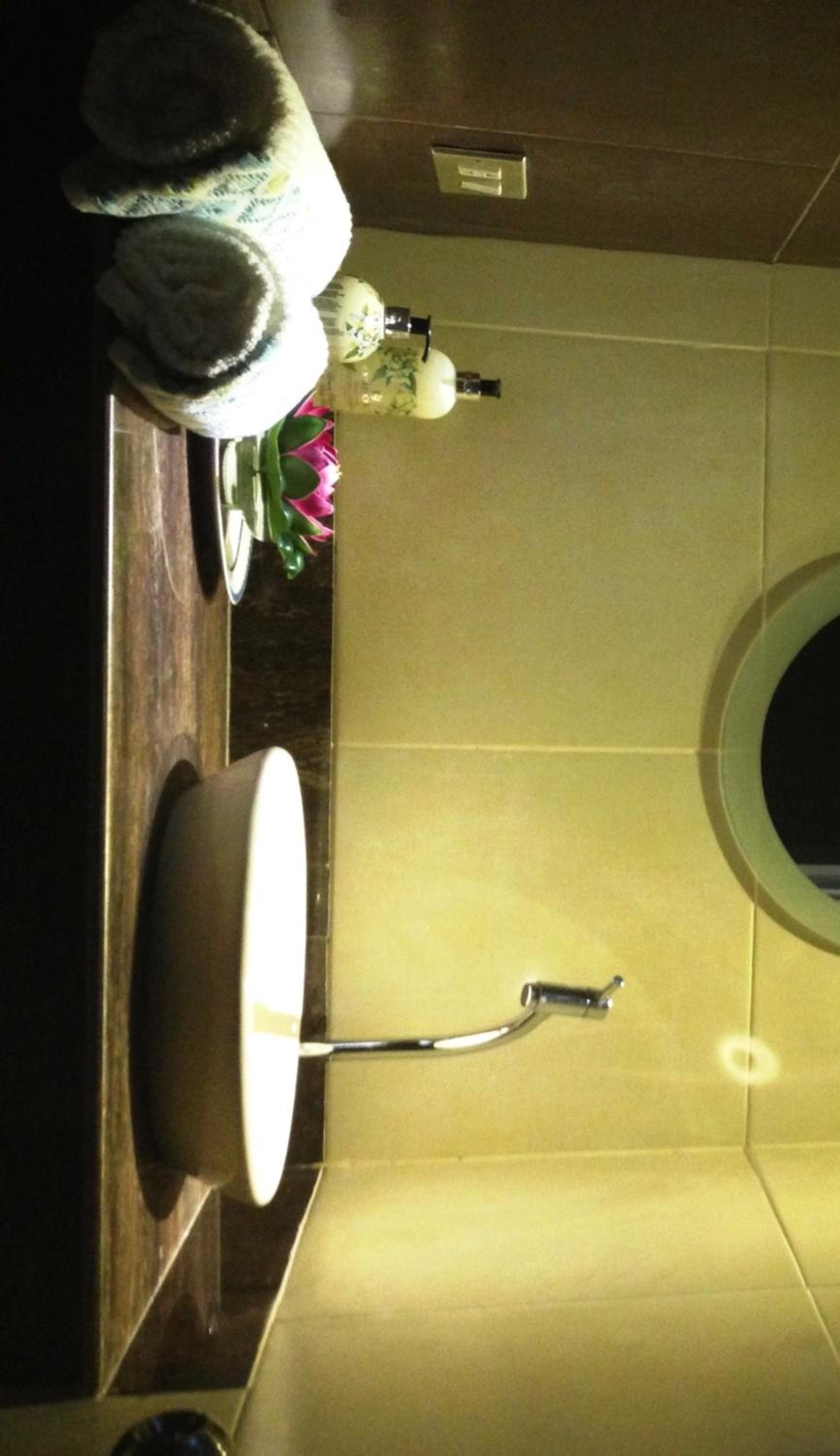 El Patio Suites II