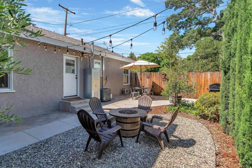 Rosé Getaway Close to Downtown Paso Robles 2 Bed/1 Bath view 5