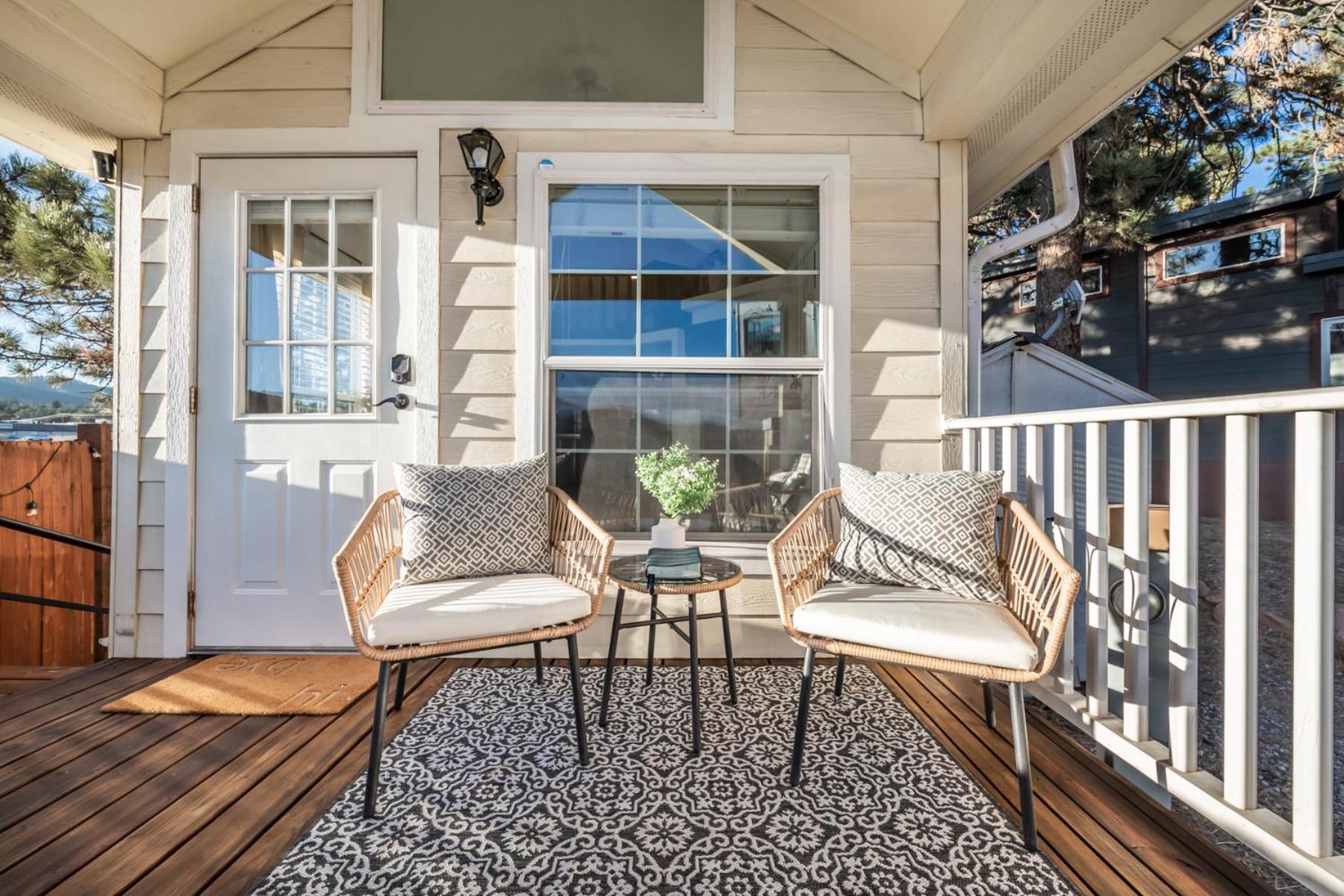 NEW! Boutique TinyHome w/Direct View of PikesPeak! view 5