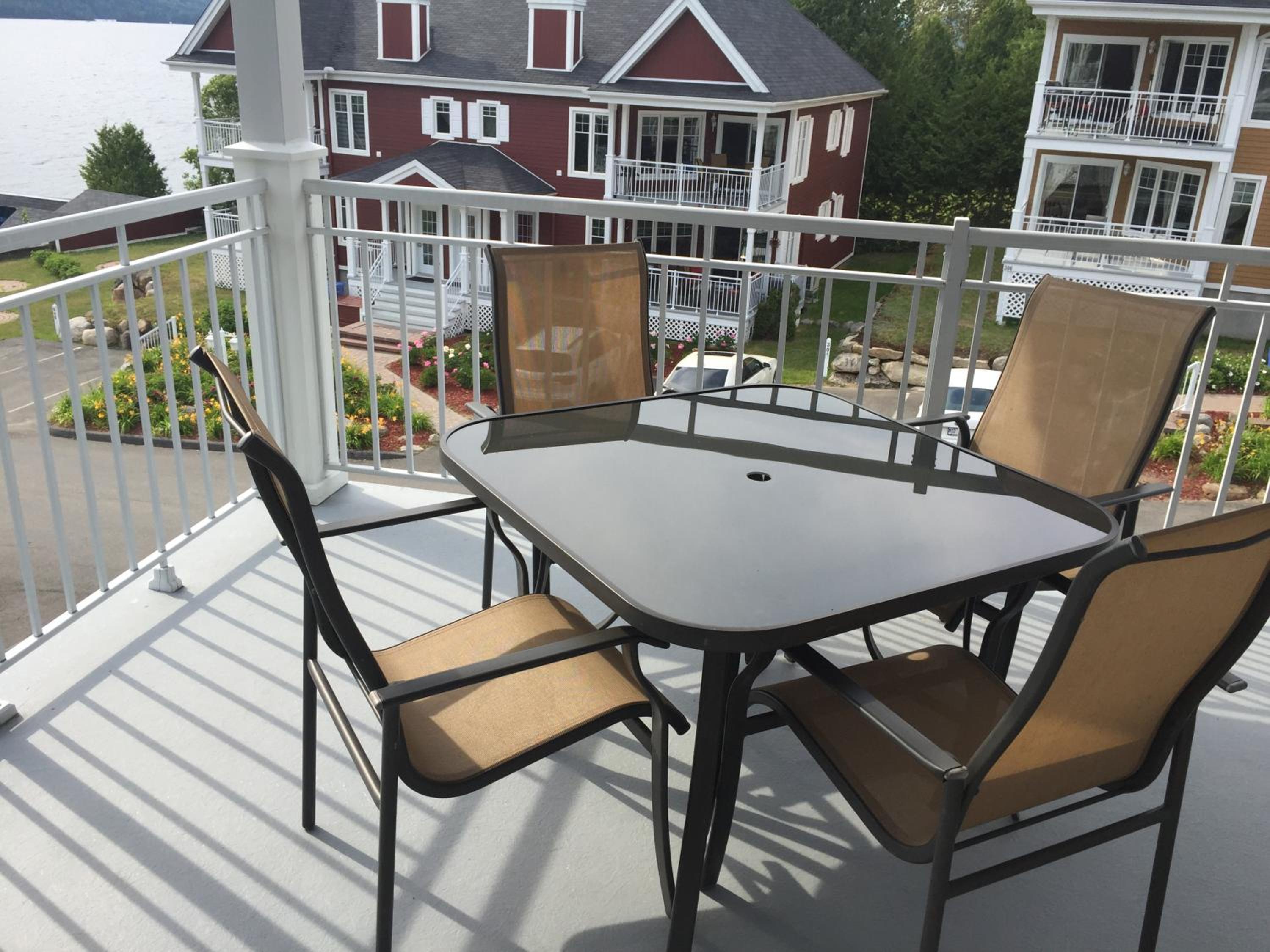 Condo Lac Archambault 305