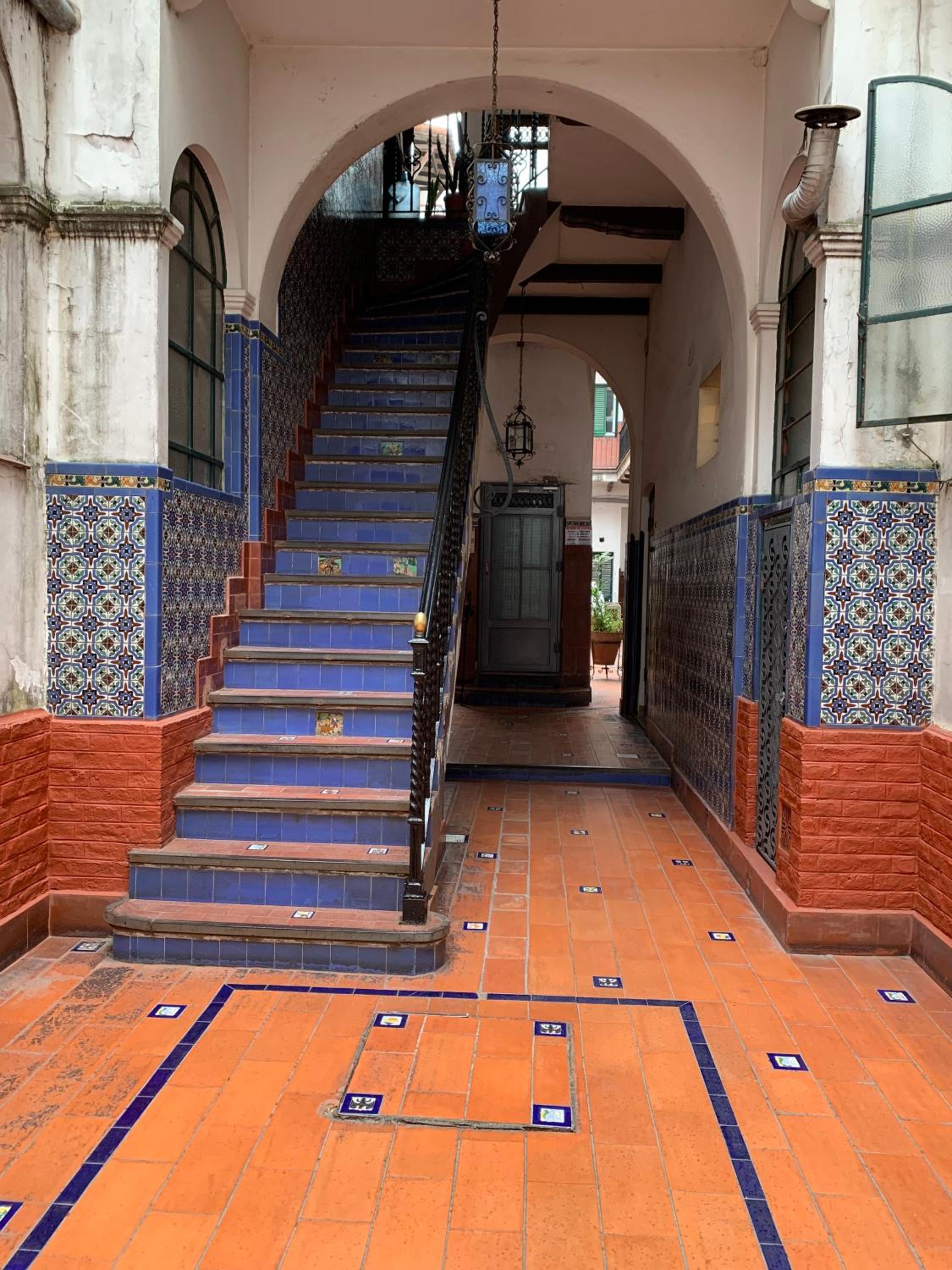 Moderno departamento en edificio histórico HEART of BUENOS AIRES