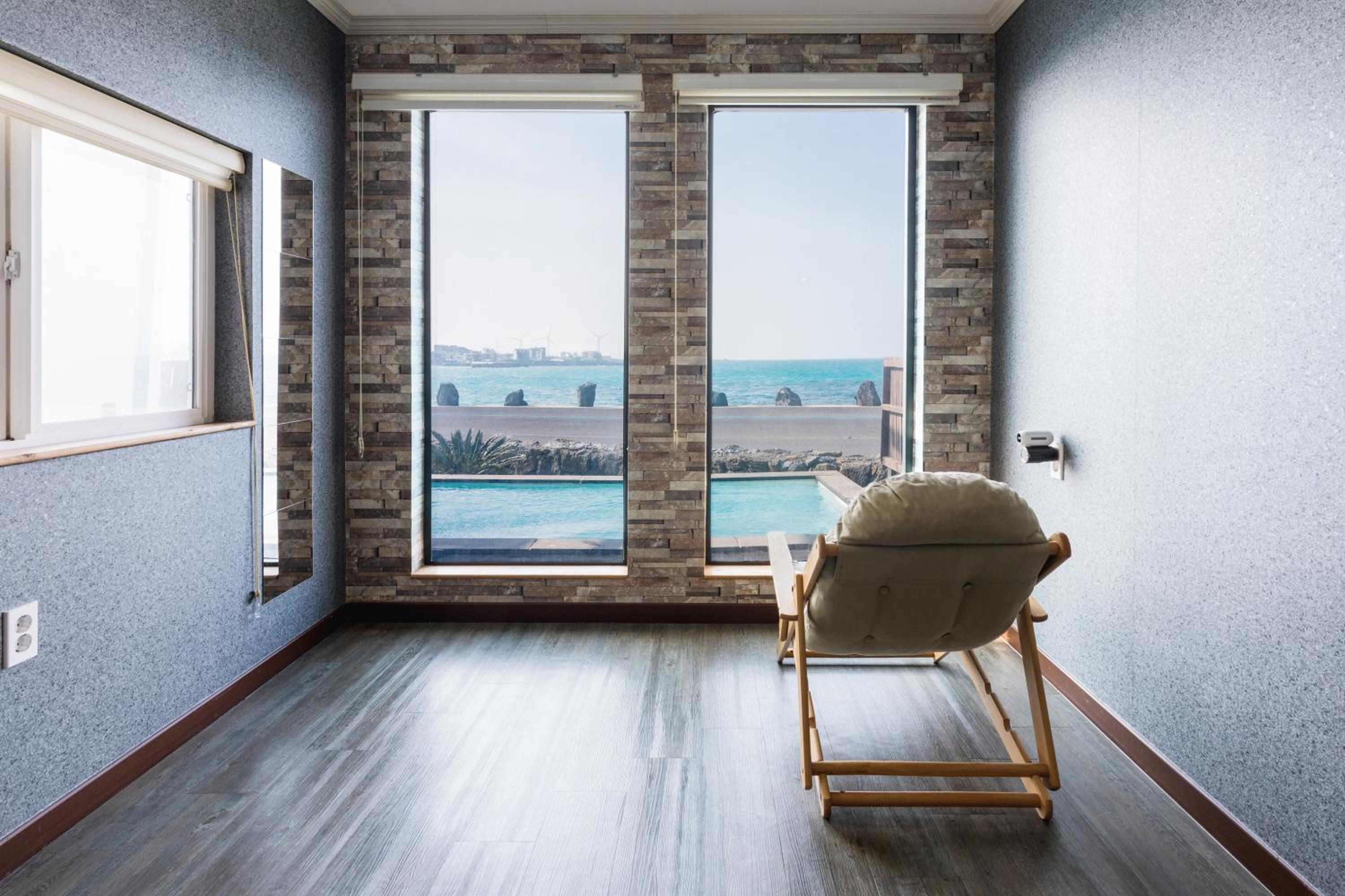 Aqua Beautique Poolvilla, Jeju - 23