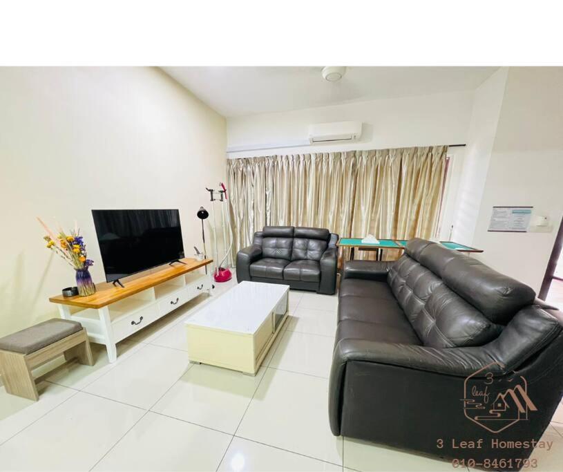 KULAI Desa Baiduri Double Storey House photo 2