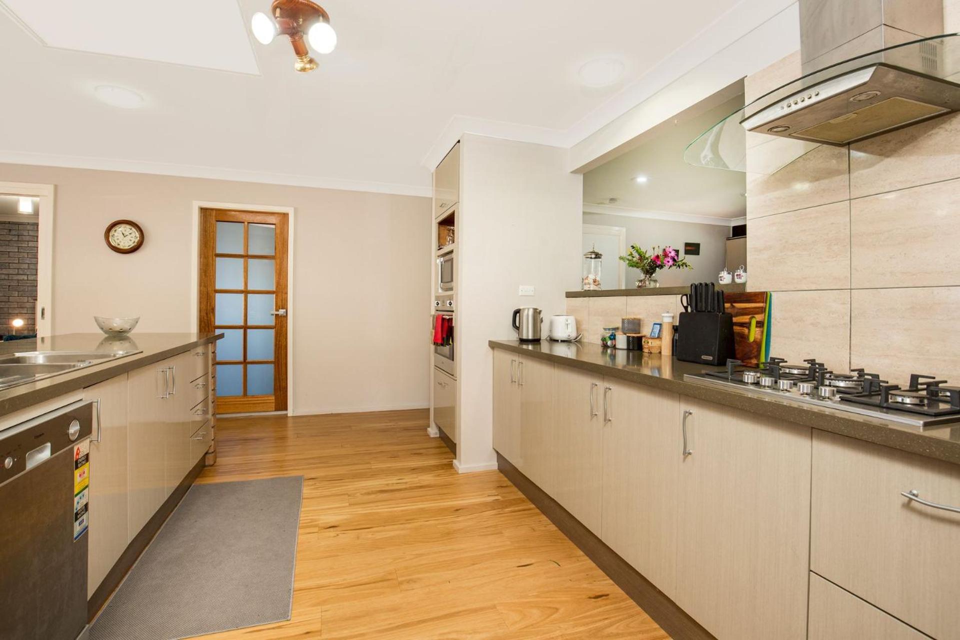 Enchante` - Pet Friendly - Absolute Waterfront - Fireplace