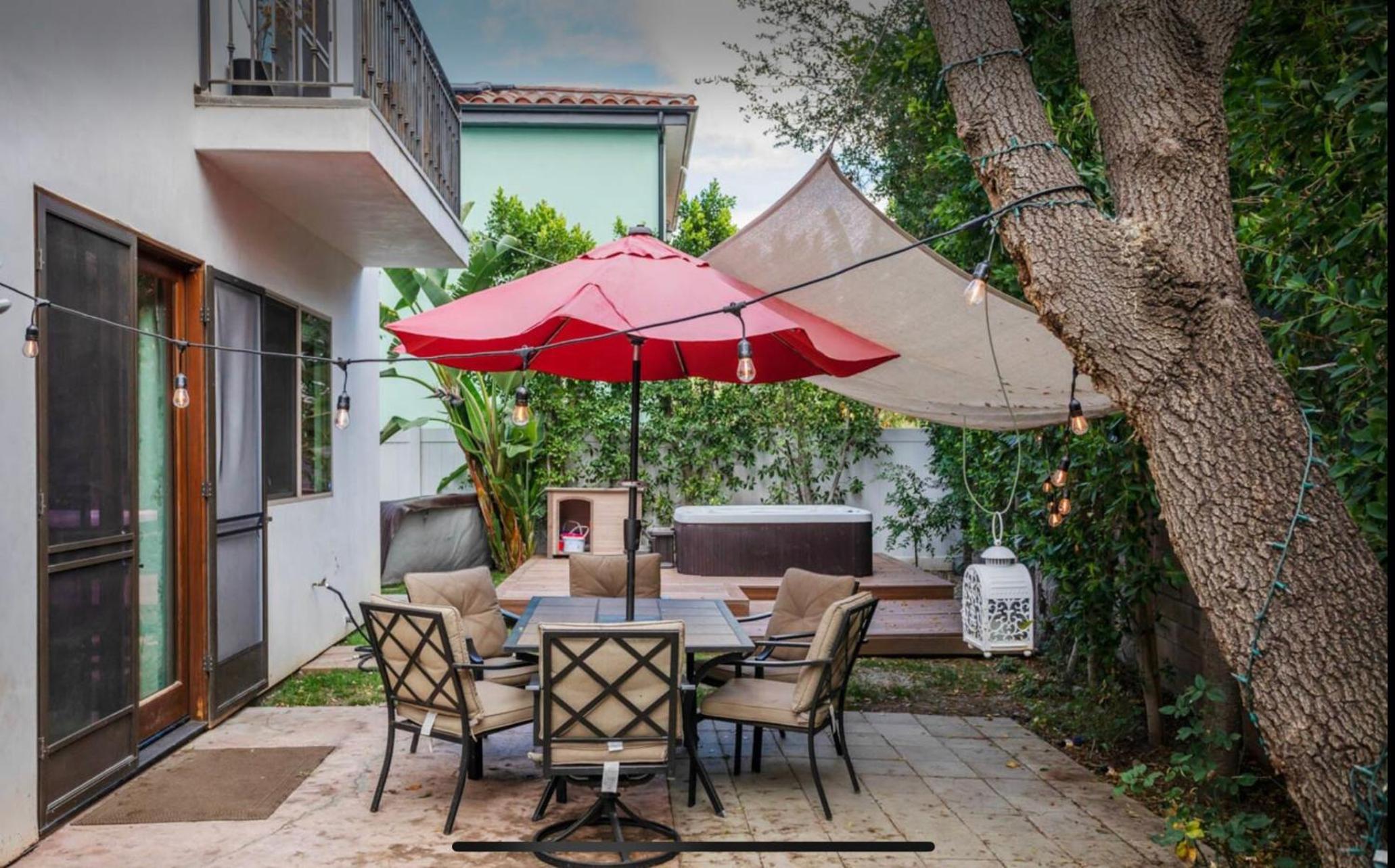 LA Dream Gem - Beautiful Home with Spa