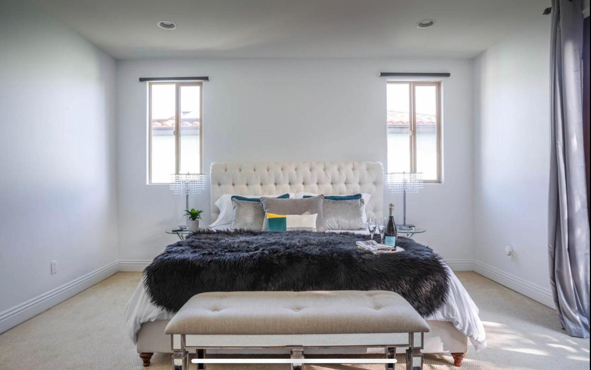 LA Dream Gem - Beautiful Home with Spa