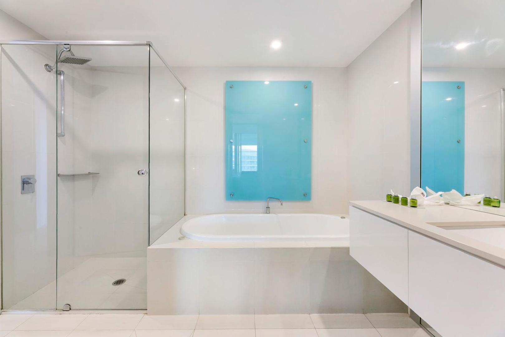 Serain Residences on 9 Hamilton Avenue