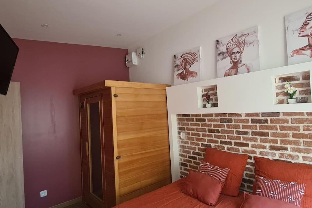 Charmant studio climatisé avec Sauna