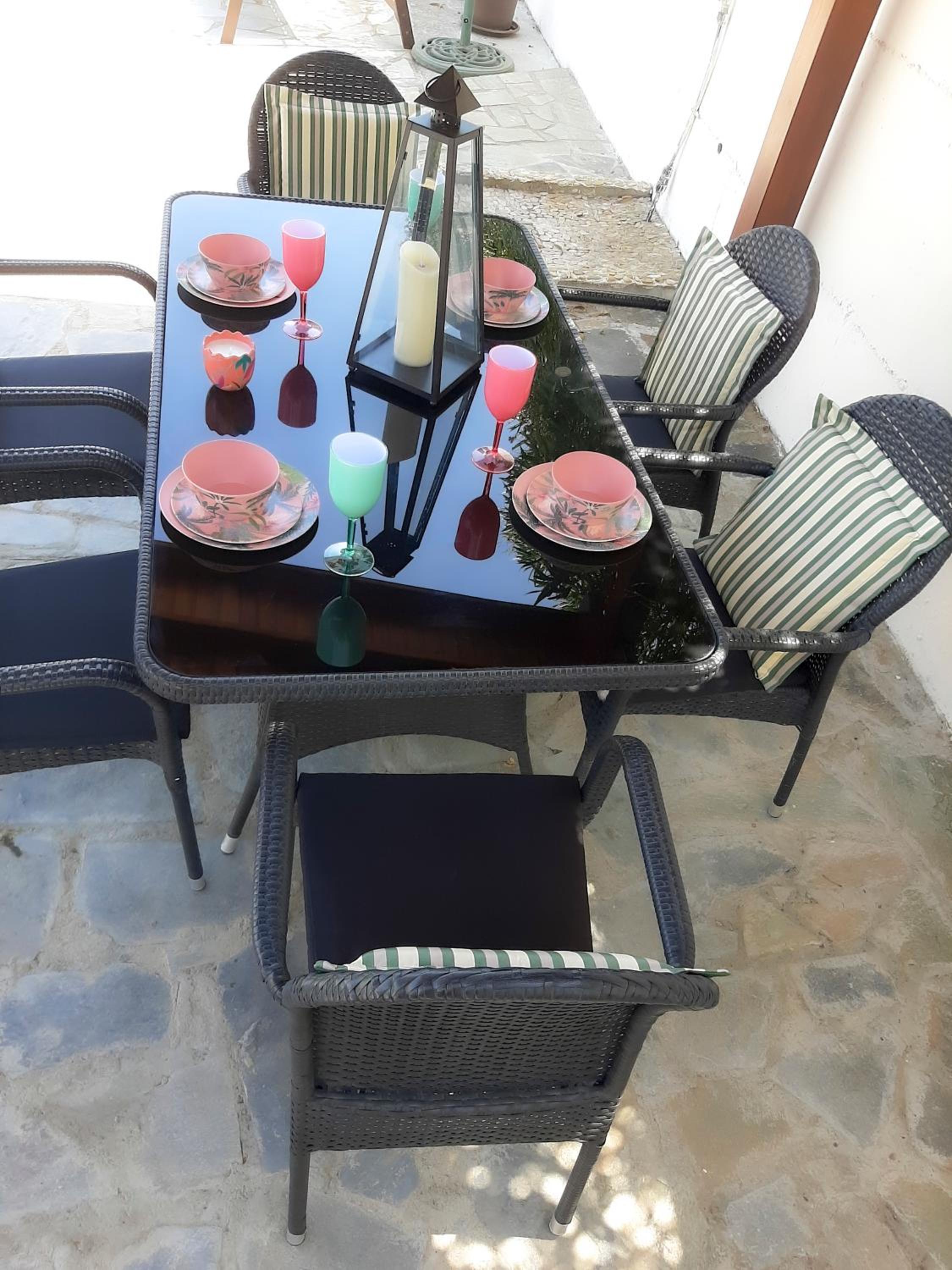 Kellaki Cottage - 2 bedroom with pool, sleeps 6