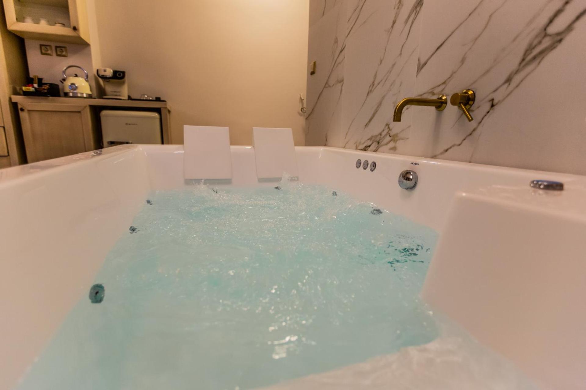 Vip Lepanto Castle Suites view 5