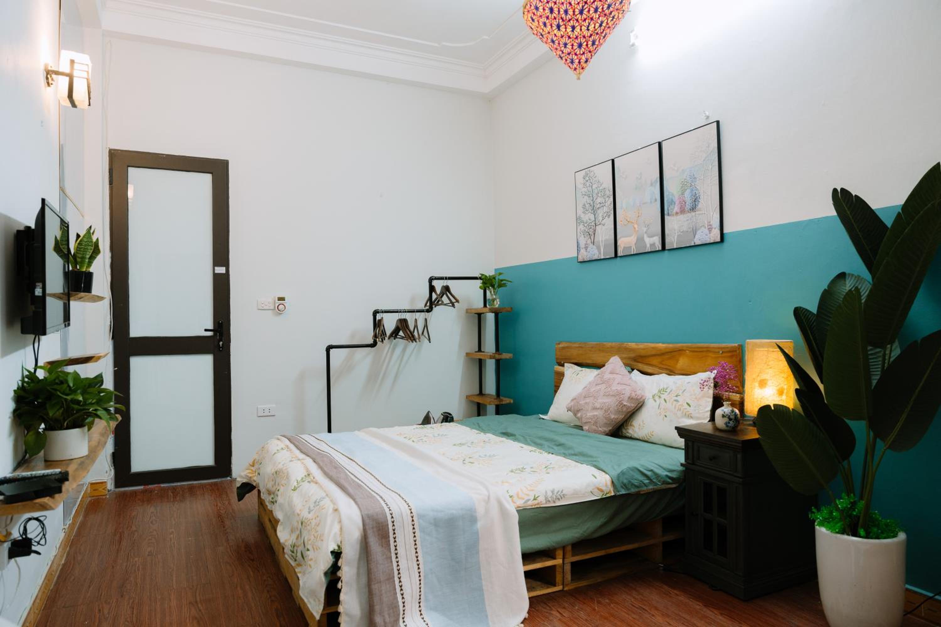 Hanoi Hola House