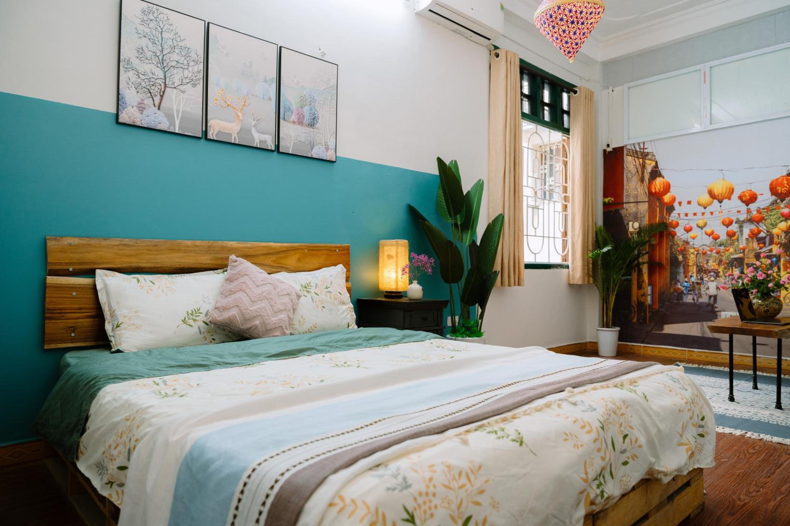 Hanoi Hola House