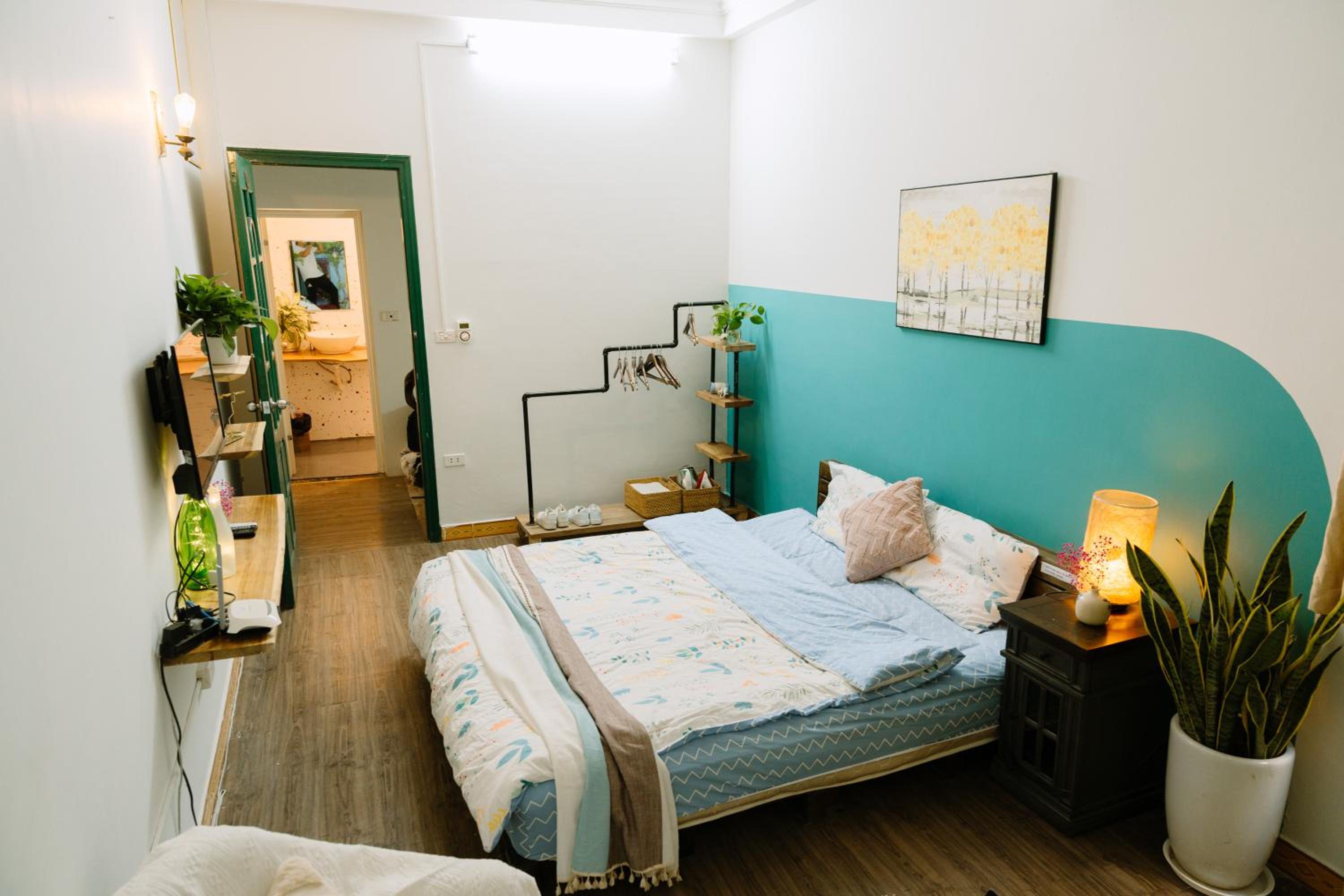 Hanoi Hola House