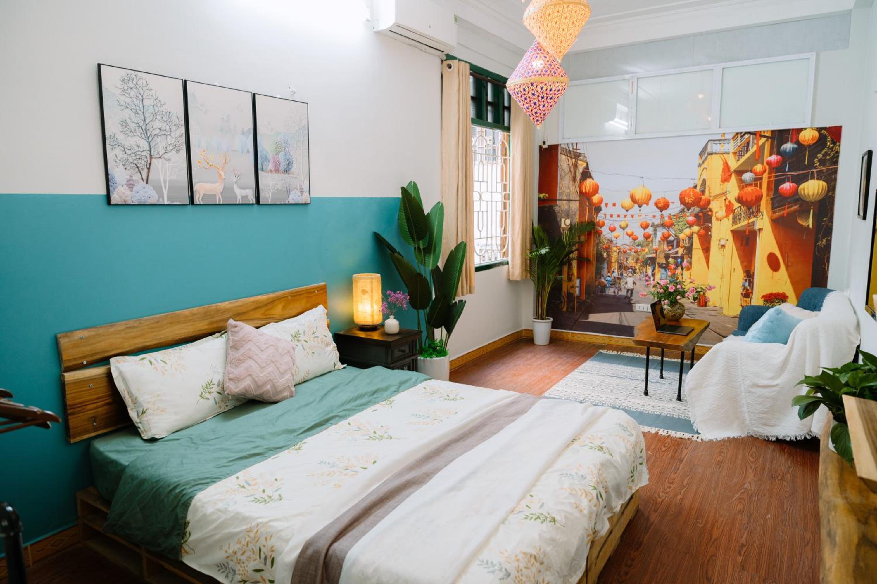 Hanoi Hola House