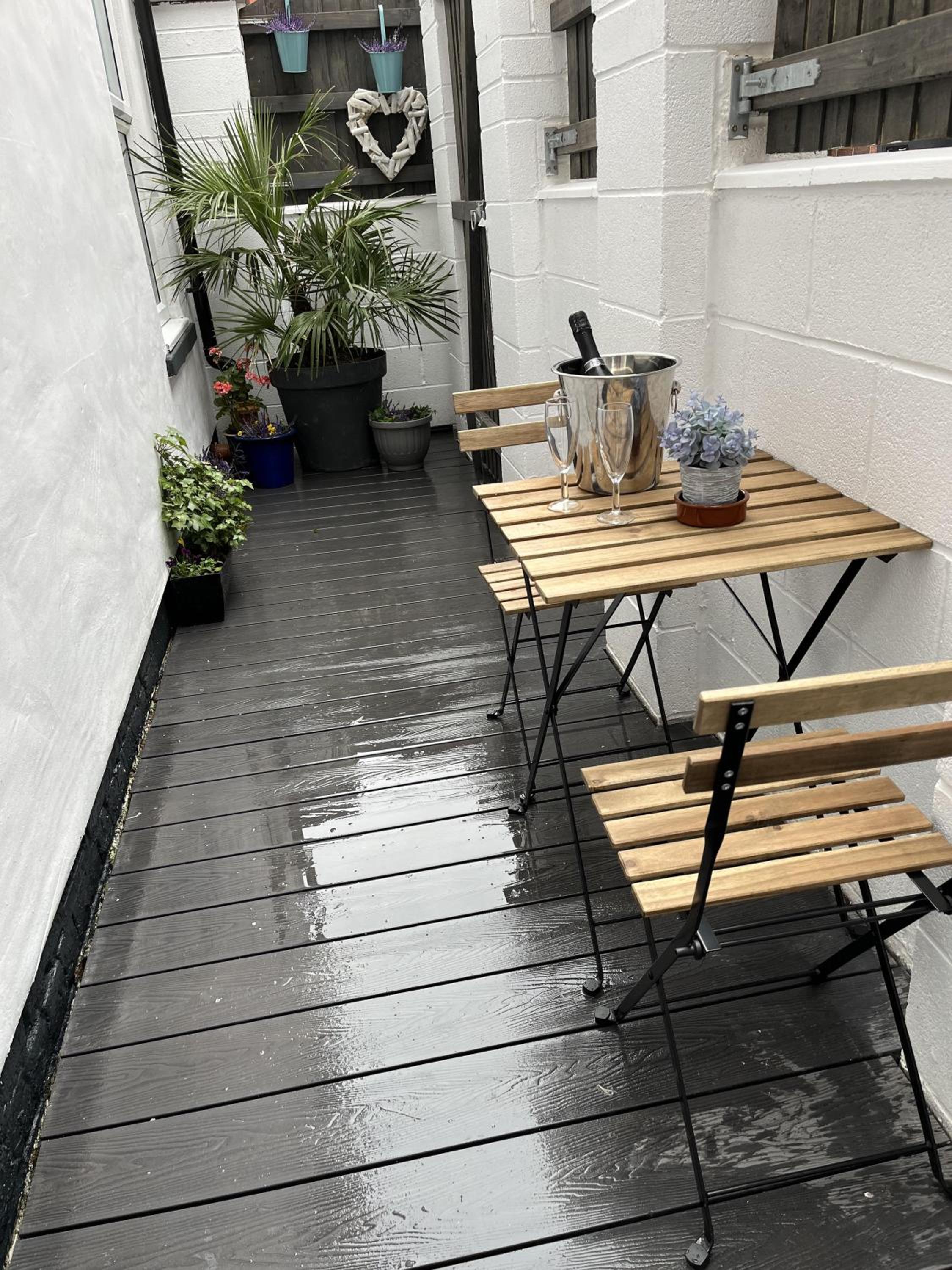 20 Coop Street Apartments view 4