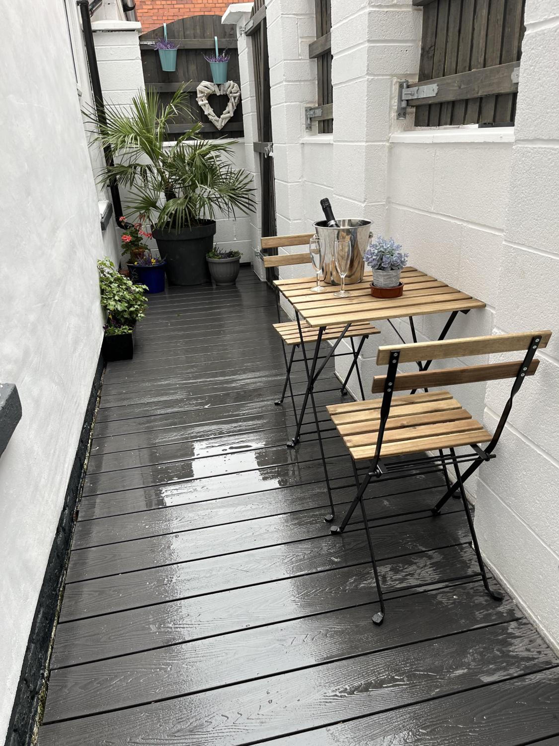 20 Coop Street Apartments view 5